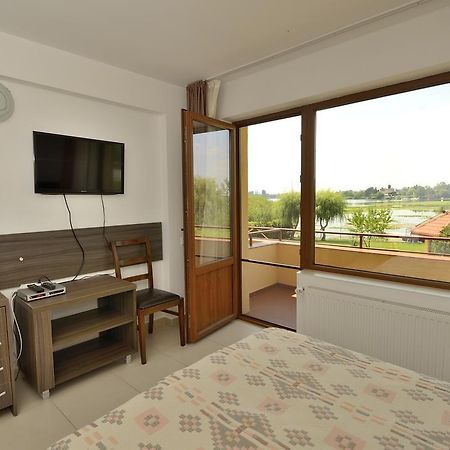 Vila Maria Snagov Hotel Ngoại thất bức ảnh