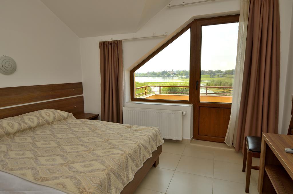 Vila Maria Snagov Hotel Ngoại thất bức ảnh