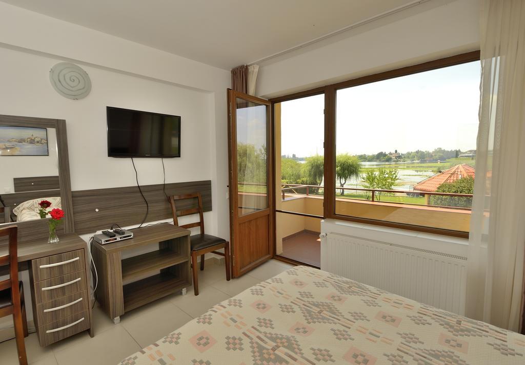Vila Maria Snagov Hotel Ngoại thất bức ảnh
